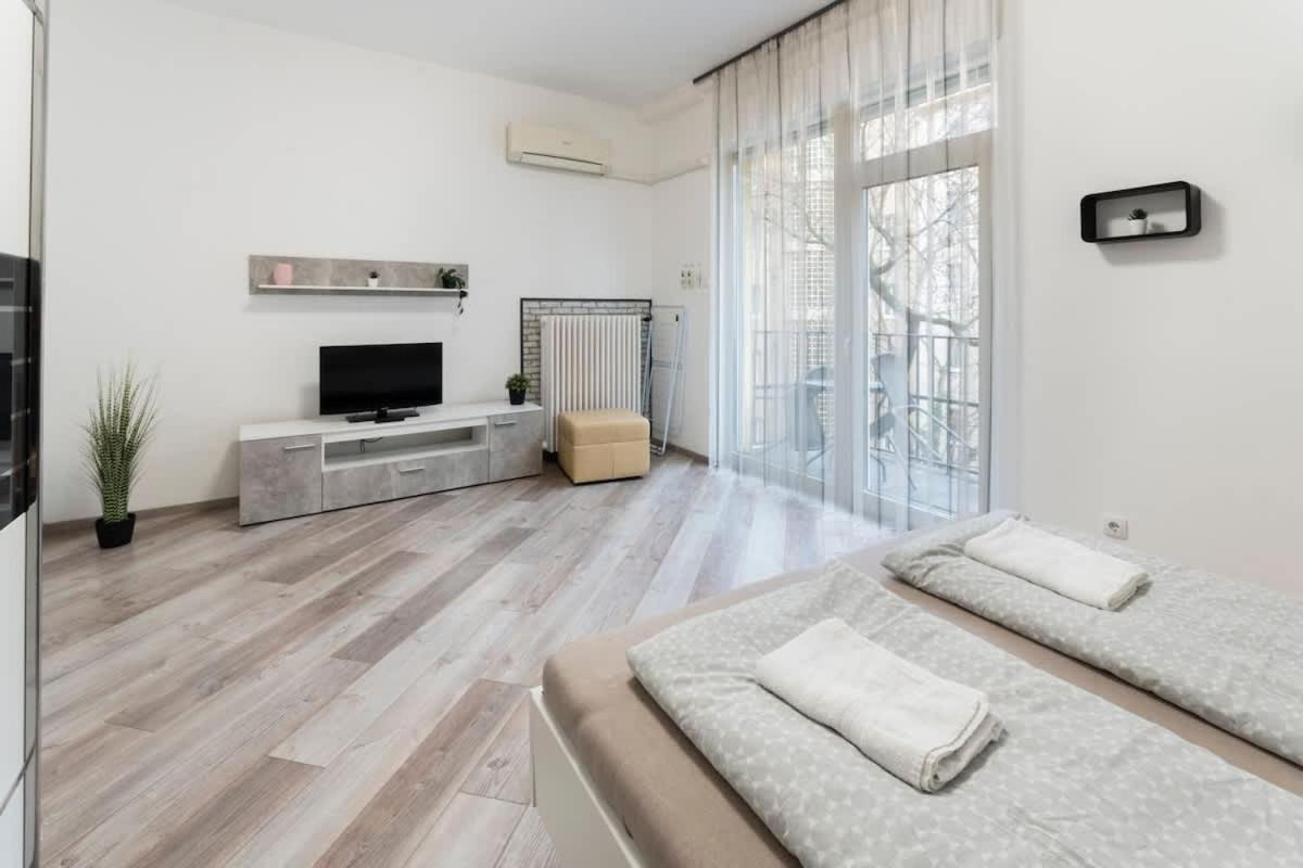 Apartman Charles' Haven In The Heart Of
